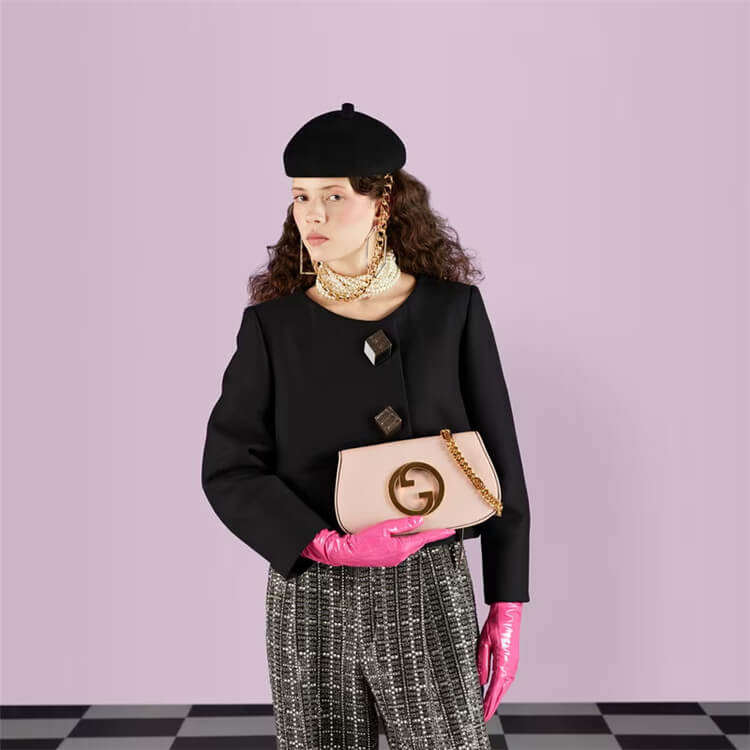 Replica-Gucci-Blondie-Shoulder-Bag-699268-UXX0G-6910-9.jpg