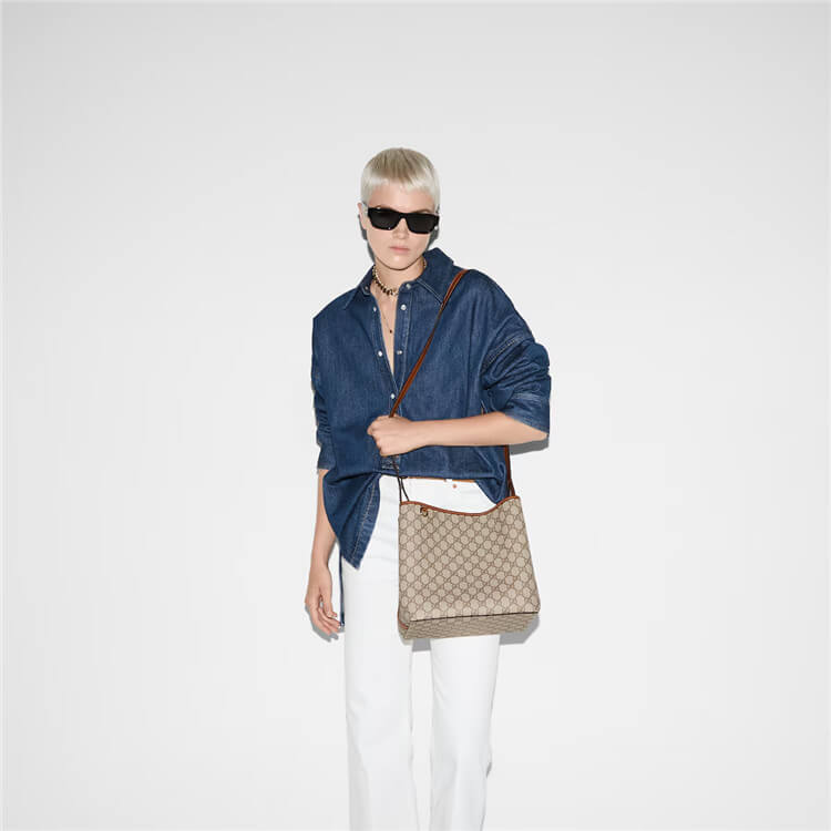 Replica-Gucci-GG-Emblem-Small-Shoulder-Bag-815103-FAD6L-9758-7.jpg