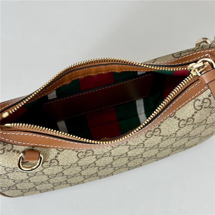 Replica-Gucci-GG-Emblem-Small-Shoulder-Bag-847447-FAD6L-9758-6.jpg