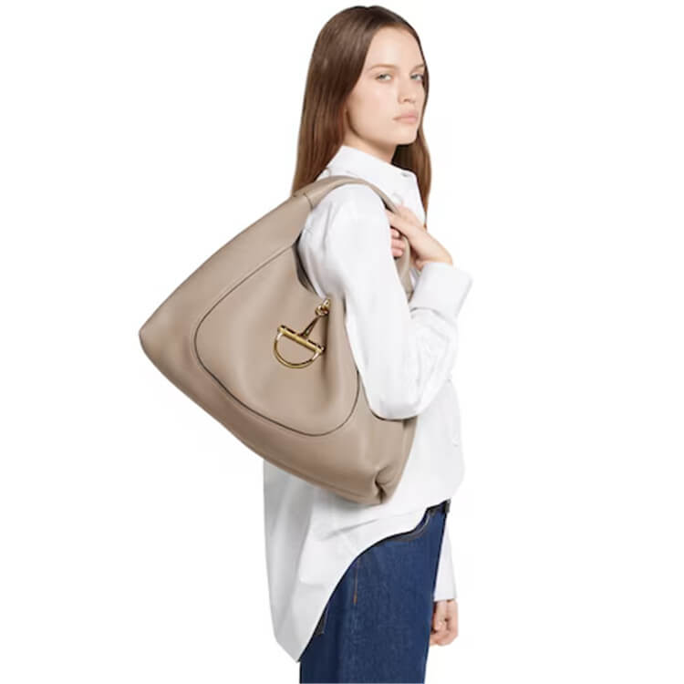 Replica-Gucci-Softbit-Maxi-Shoulder-Bag-837466-AAEAO-1523-7.jpg