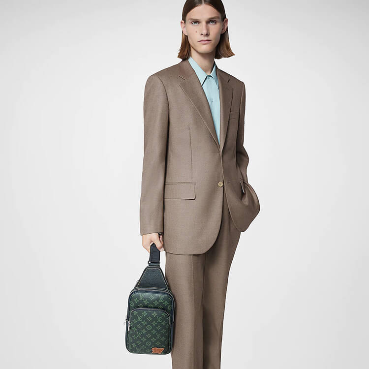 Replica-LV-Avenue-Sling-Bag-NM-M46344-7.jpg