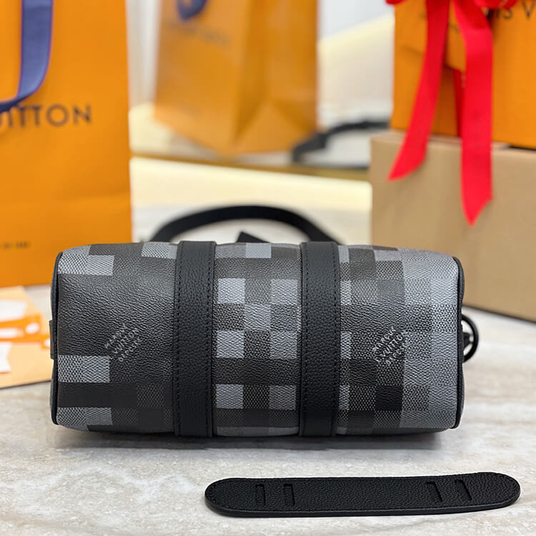 Replica-LV-Keepall-Bandouliere-25-M14919-5.jpg