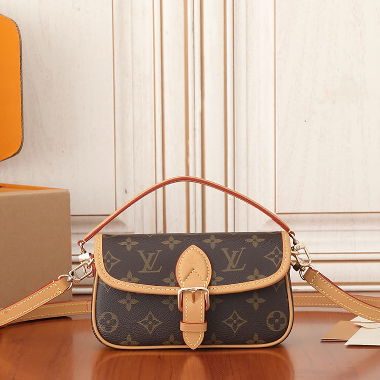 Replica-LV-Nano-Diane-M83298-2.jpg