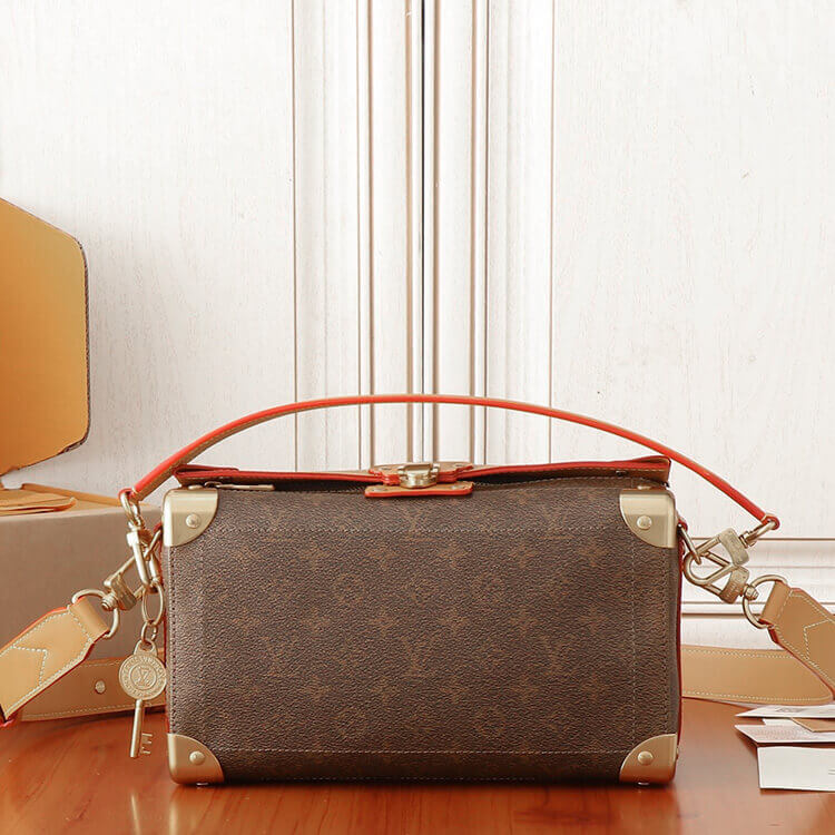 Replica-LV-Soul-Trunk-East-West-M11536-2.jpg