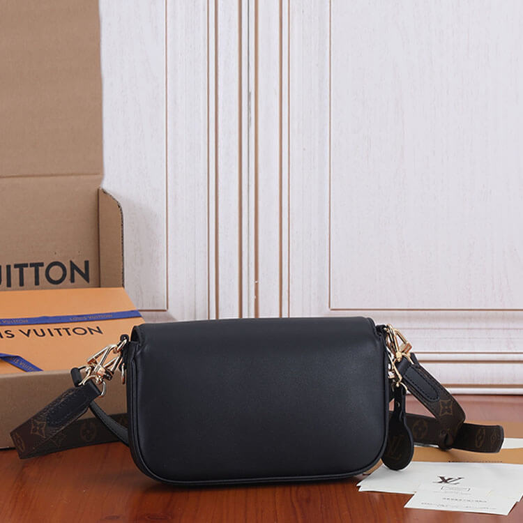 Replica-LV-Swing-M20393-4.jpg